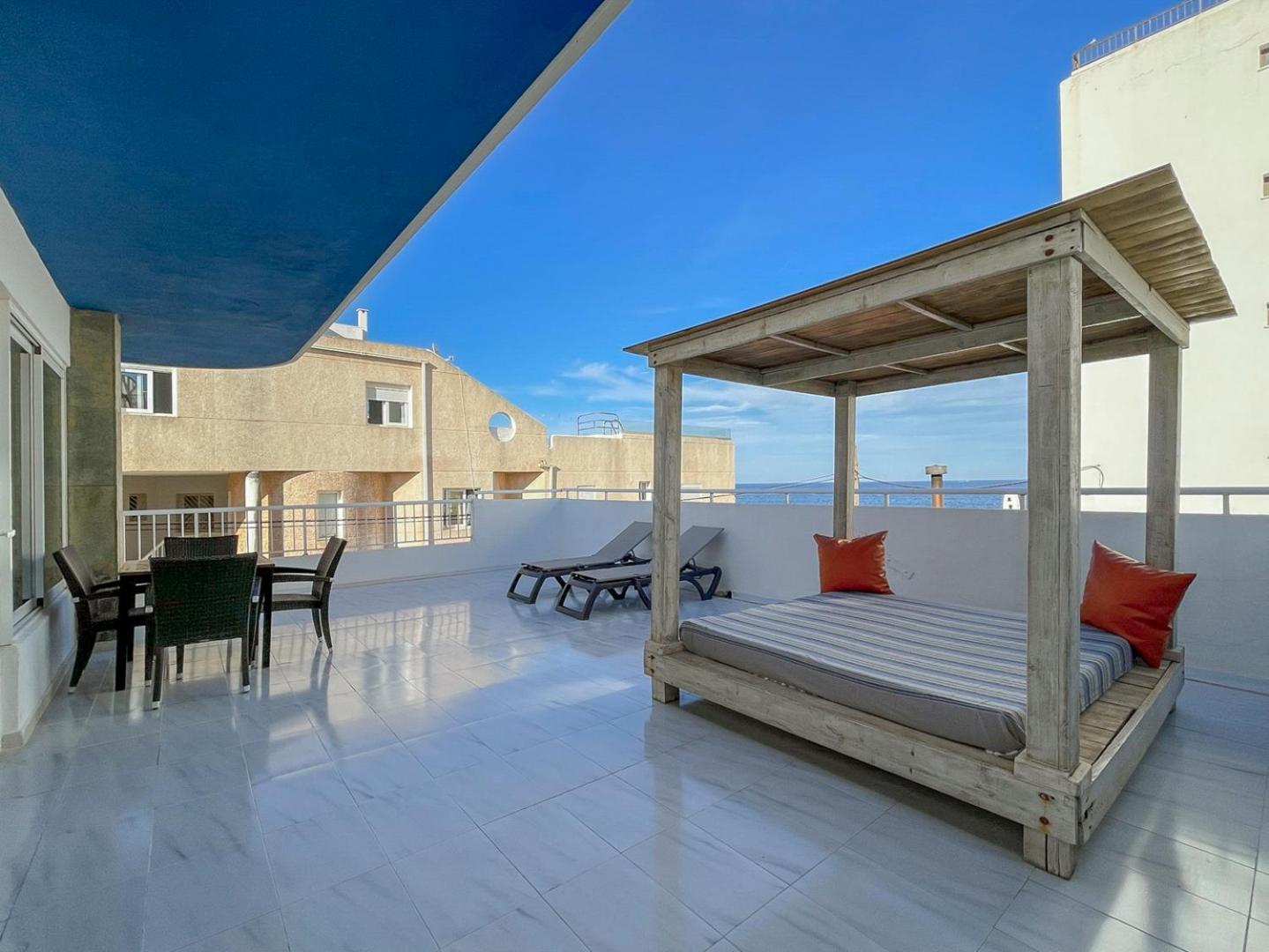 Apartamentos Cel Blau Santa Eularia des Riu Cameră foto