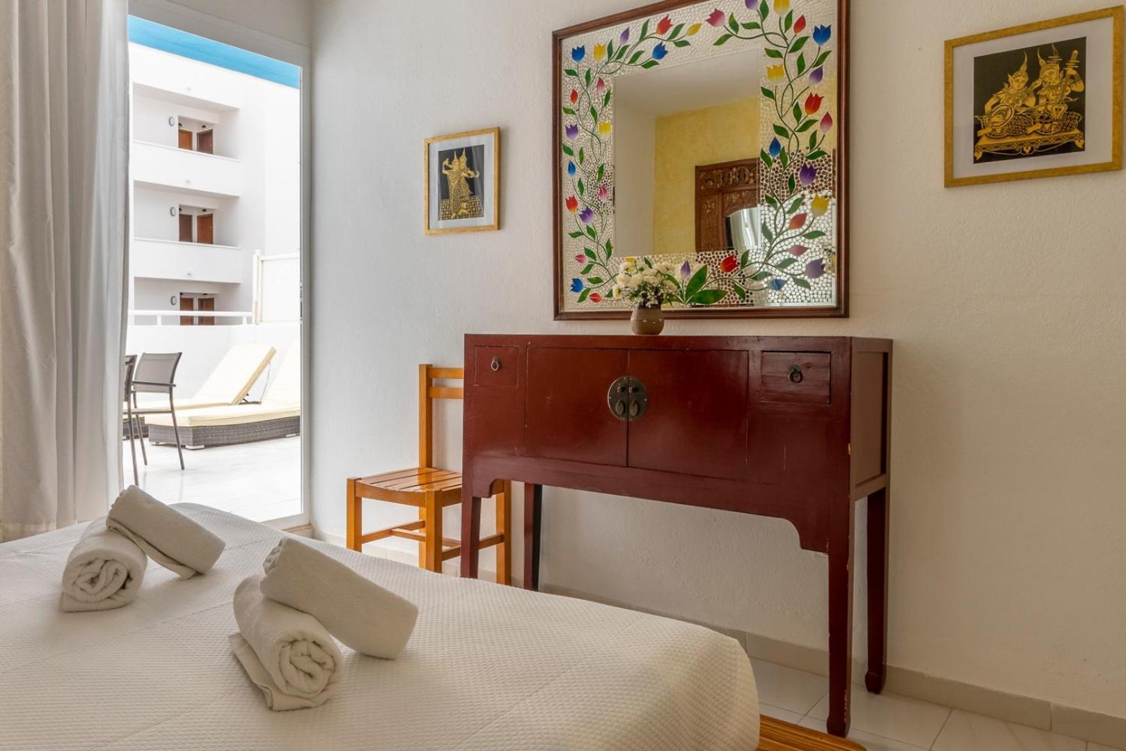 Apartamentos Cel Blau Santa Eularia des Riu Cameră foto